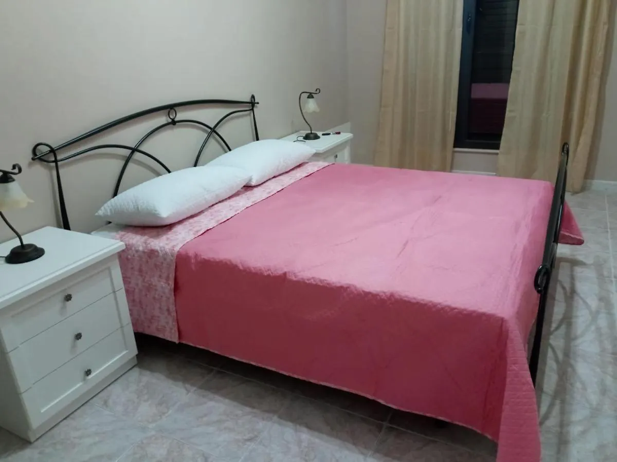 Holidays House Elizabeth Avola Italia